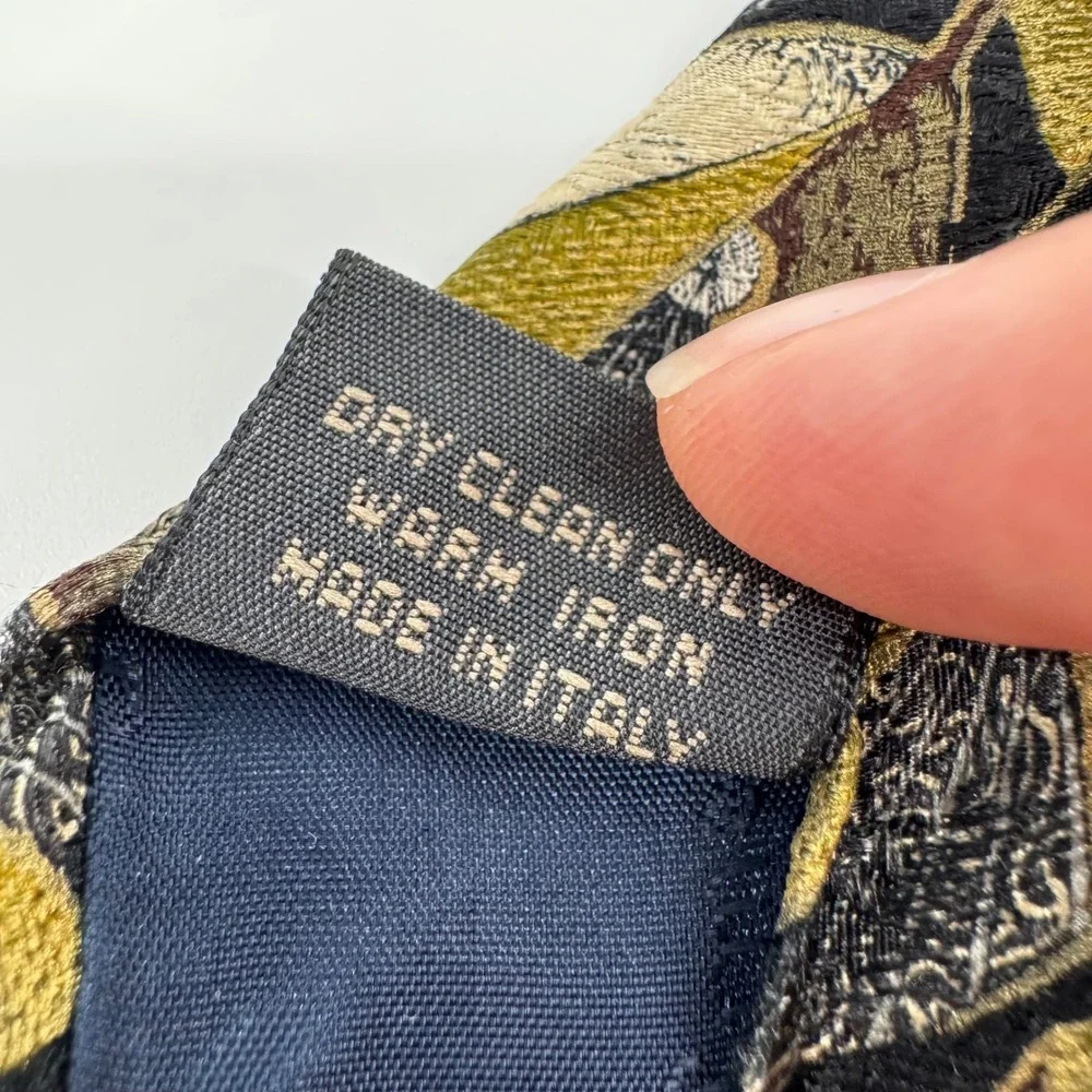 Ermenegildo Zegna Tie Silk Geometric Pattern Gold Black Italy Made Mens Neckwear